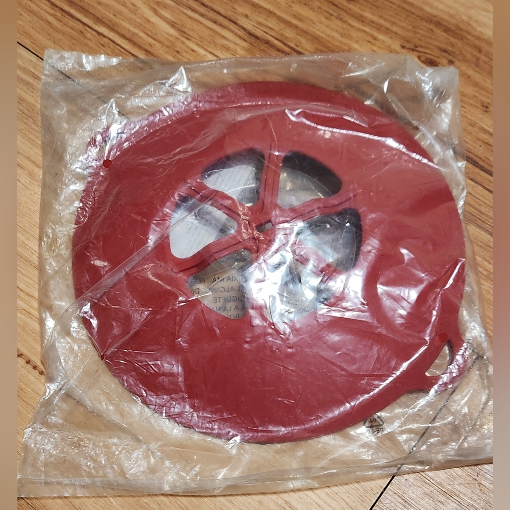 Pampered Chef Boil Over No More - Small #2422  NEW